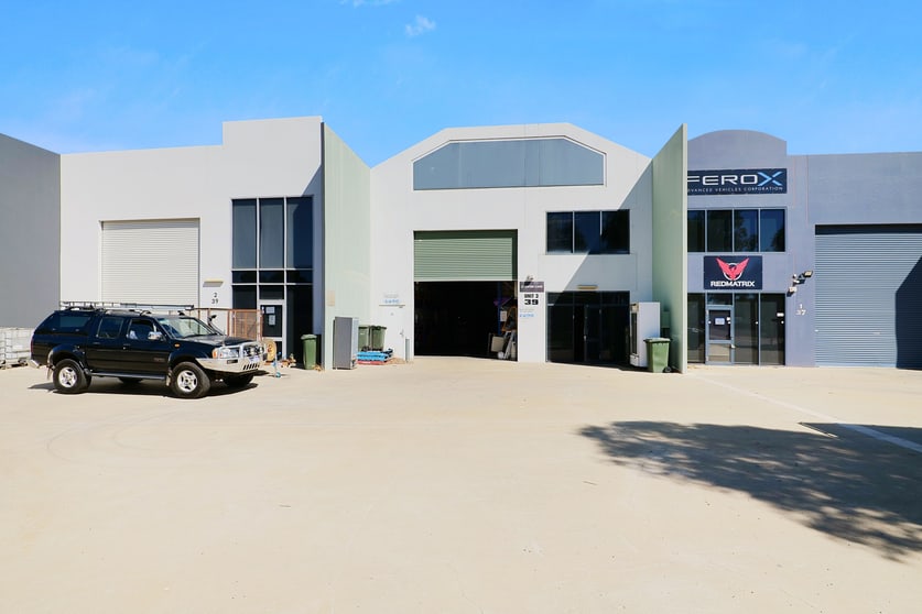 Click to view all images Unit 3/39 Colin Jamieson Drive Welshpool WA 6106 - Image 3