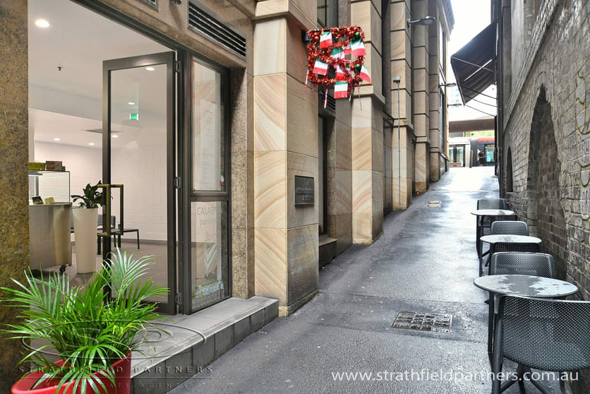 Click to view all images Shop 1/2 Bond Street Sydney NSW 2000 - Image 1