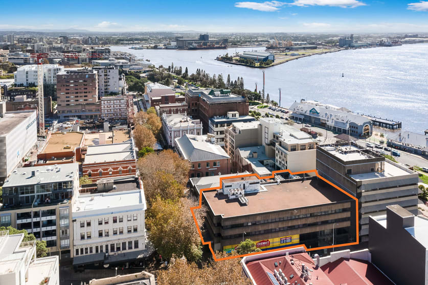Click to view all images 136 Hunter & 151 Scott Street Newcastle NSW 2300 - Image 2