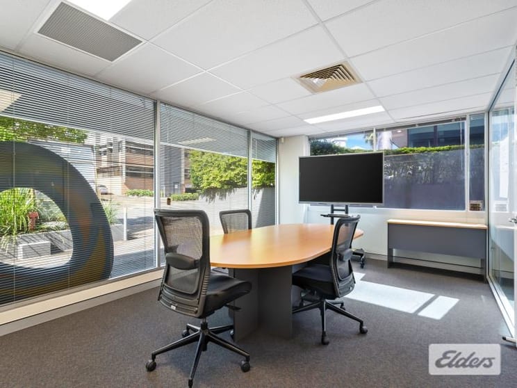 1/28 Fortescue Street Spring Hill QLD 4000 - Image 2