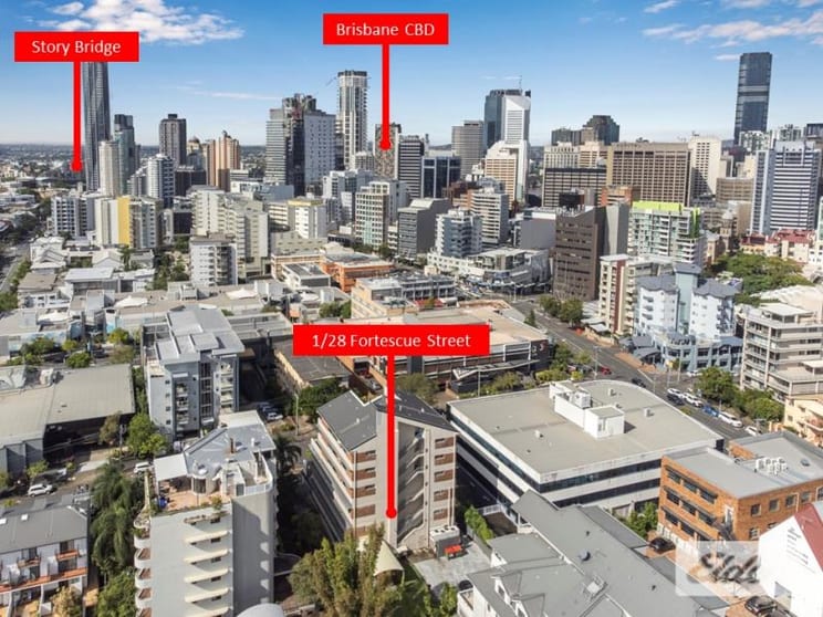 1/28 Fortescue Street Spring Hill QLD 4000 - Image 3