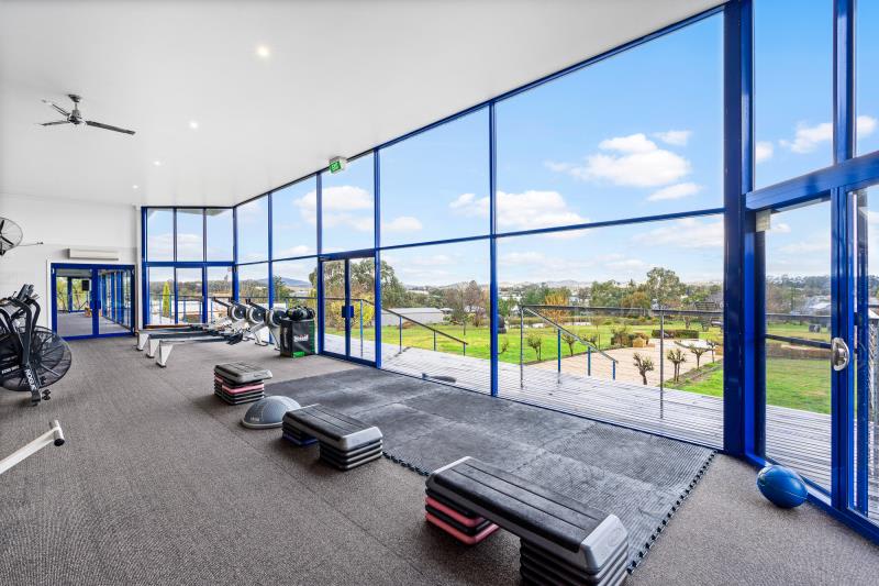 Click to view all images 17 Ralston Drive Orange NSW 2800 - Image 2