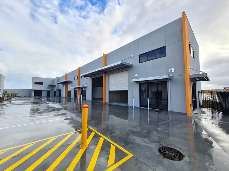 Click to view all images Lot/1069 Corner Pinnacle Drive & Avery Street Neerabup WA 6031 - Image 1