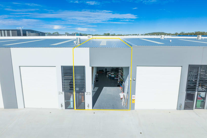 Click to view all images 23/8 Distribution Court Arundel QLD 4214 - Image 2
