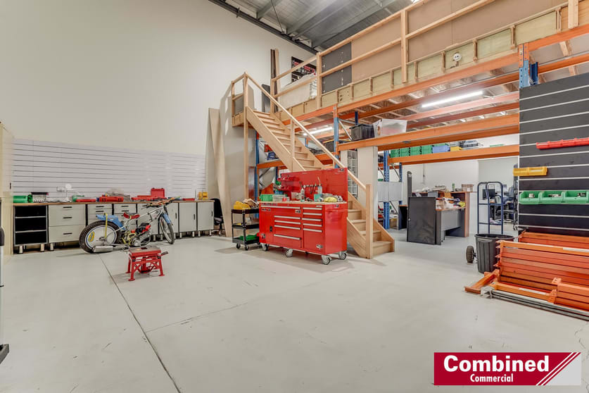 Click to view all images 13/8-10 Technology Drive Appin NSW 2560 - Image 3