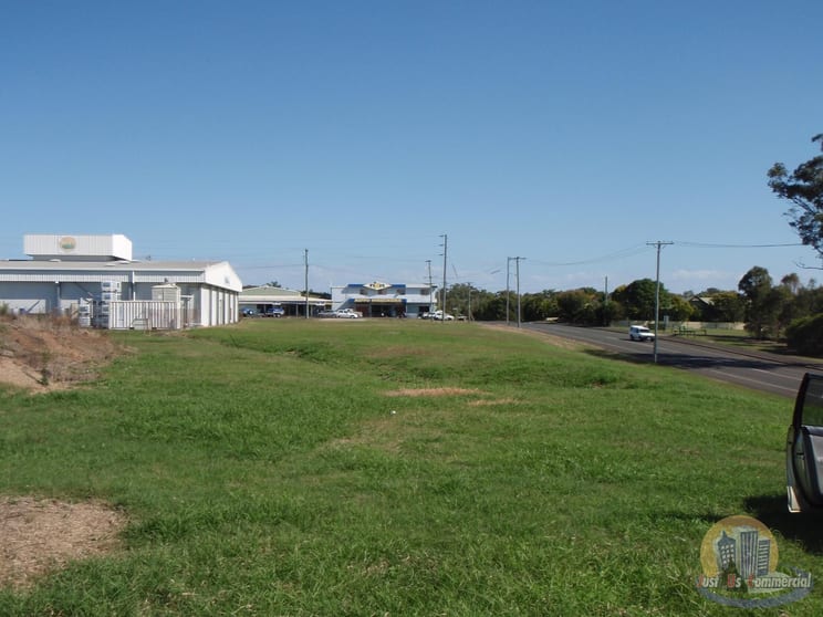 Click to view all images 26 Steindl Street Bundaberg East QLD 4670 - Image 1