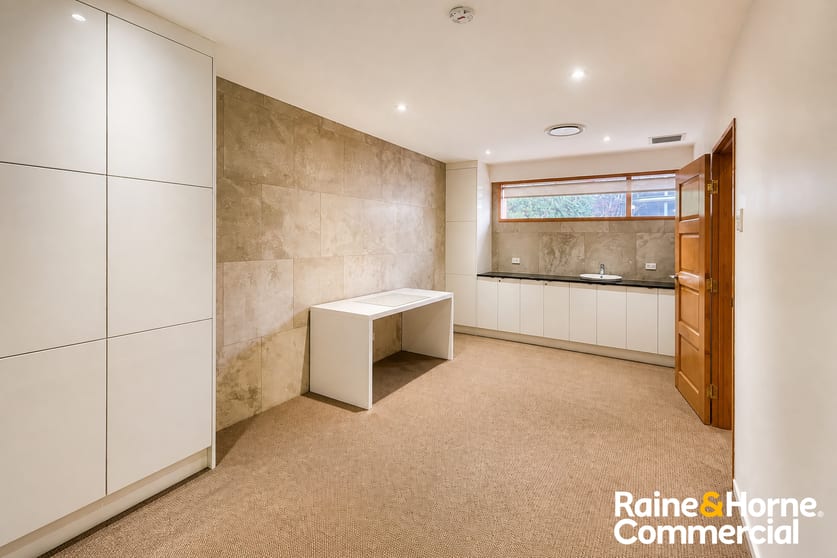 Click to view all images 15/201 Wickham Terrace Spring Hill QLD 4000 - Image 1