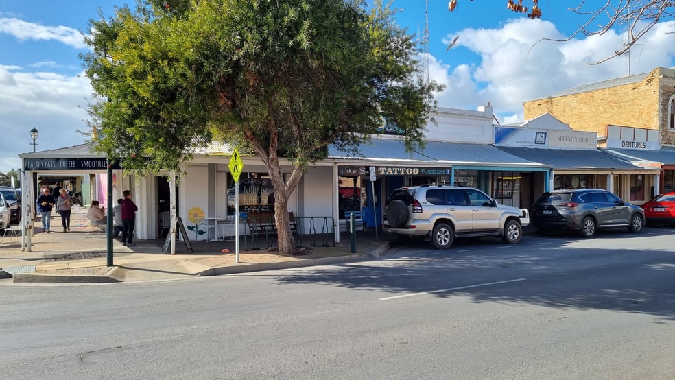 Click to view all images 36,38 & 40 George & Ellen Street Moonta SA 5558 - Image 1