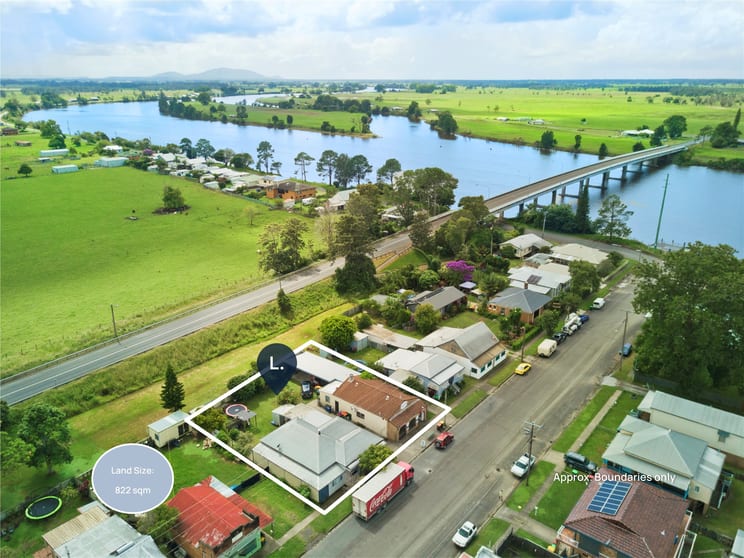 Click to view all images 11-13 Main Street Smithtown NSW 2440 - Image 1