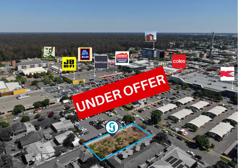 Click to view all images 8 Ashenden.. Street Shepparton VIC 3630 - Image 1