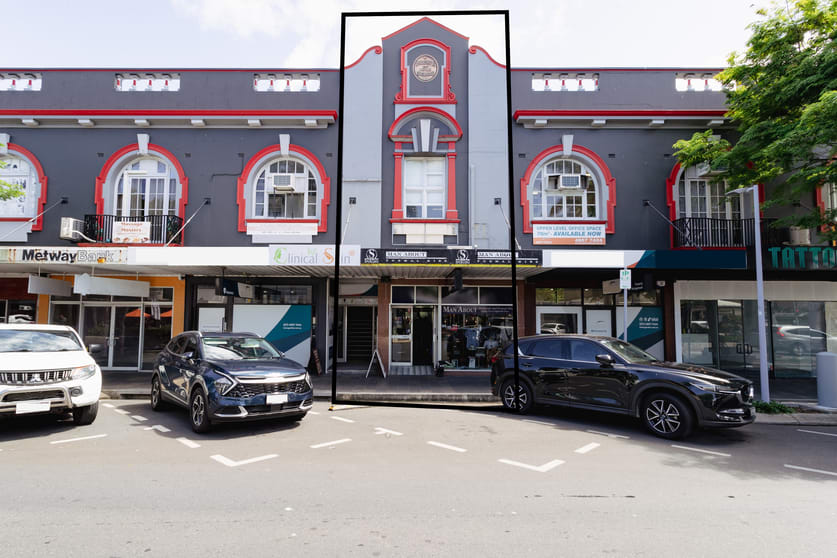 Click to view all images 90-92 Victoria Street Mackay QLD 4740 - Image 1