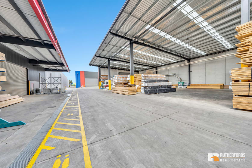 Click to view all images 863 Mountain Highway Bayswater VIC 3153 - Image 3