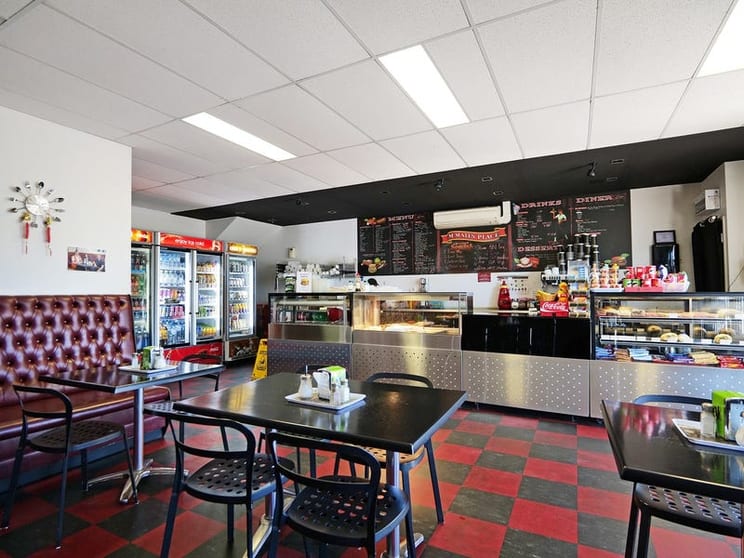 Unit 2/32 Harrison Road Forrestfield WA 6058 - Image 3