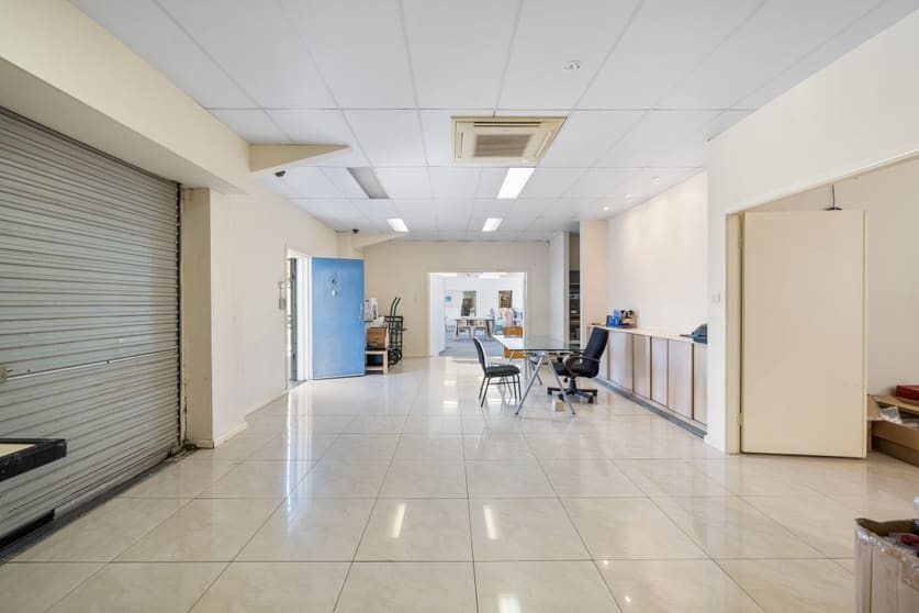 Click to view all images 6/19-21 Norman Street Peakhurst NSW 2210 - Image 3