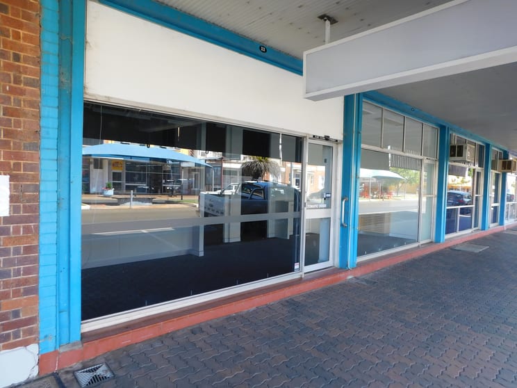 Click to view all images 13 & 17/17A Wills Street Charleville QLD 4470 - Image 3