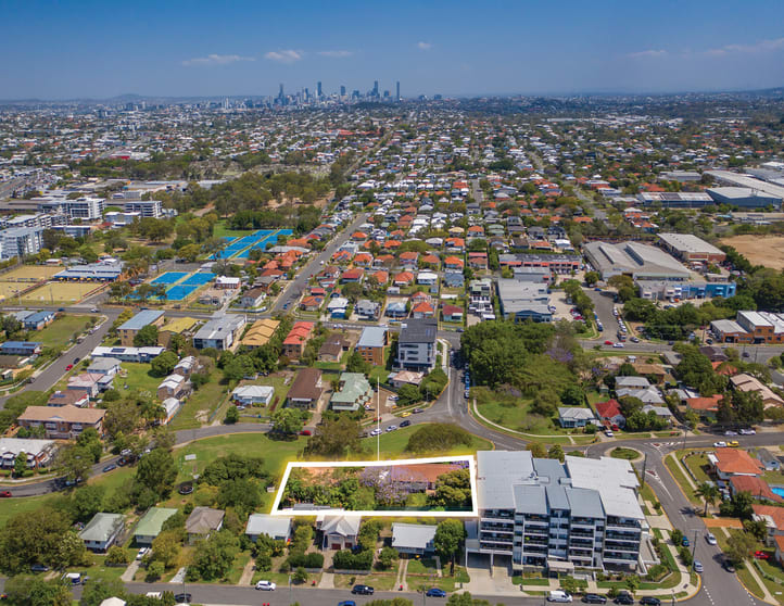 23-25 Sammells Drive Chermside QLD 4032 - Image 1