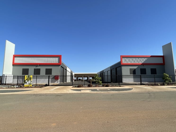 Click to view all images 8/9 Oxide Loop Gap Ridge WA 6714 - Image 1
