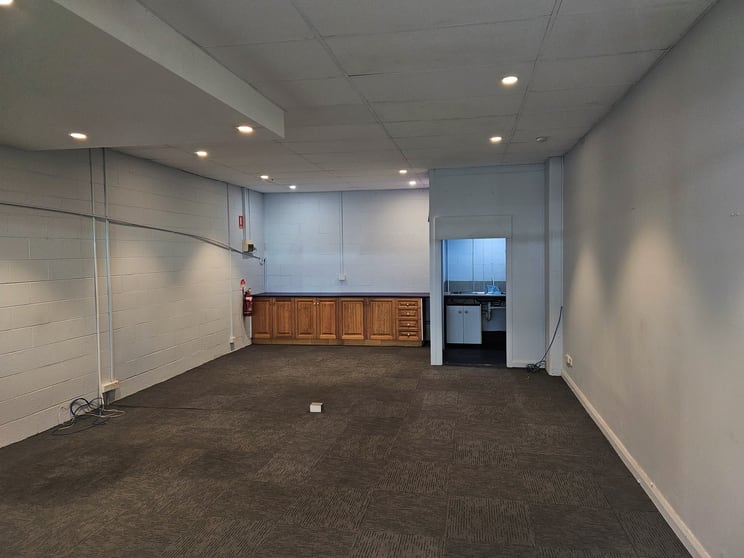 Click to view all images 2/1-5 Collaroy Street Collaroy NSW 2097 - Image 3