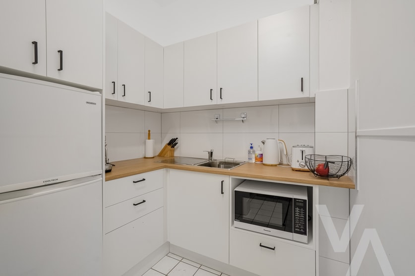 Click to view all images 3/575 Pacific Highway Belmont NSW 2280 - Image 3