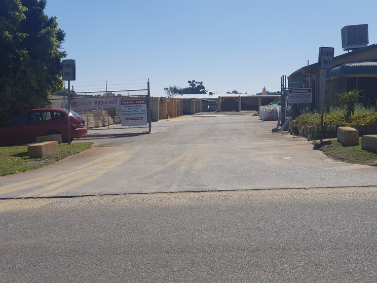 Click to view all images 3 Dellamarta Road Wangara WA 6065 - Image 3