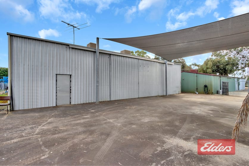 2/10 Little Paxton Street Willaston SA 5118 - Image 2