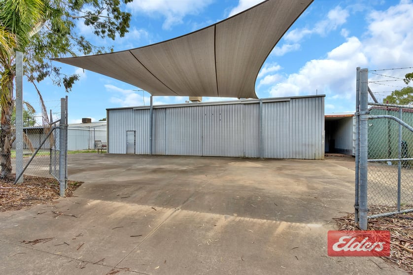2/10 Little Paxton Street Willaston SA 5118 - Image 1