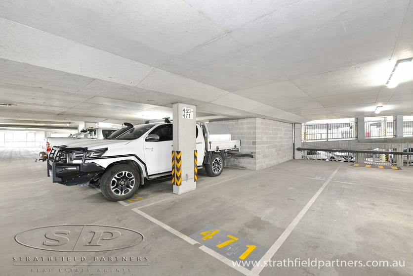 Click to view all images 452/1008 Botany Road Mascot NSW 2020 - Image 3