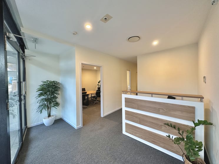 Click to view all images 3001/27 Garden Street Southport QLD 4215 - Image 3