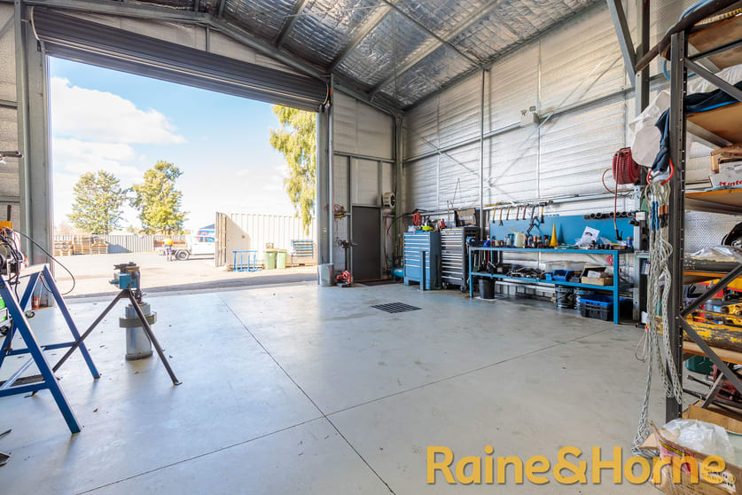 42 Bourke Street Dubbo NSW 2830 - Image 2