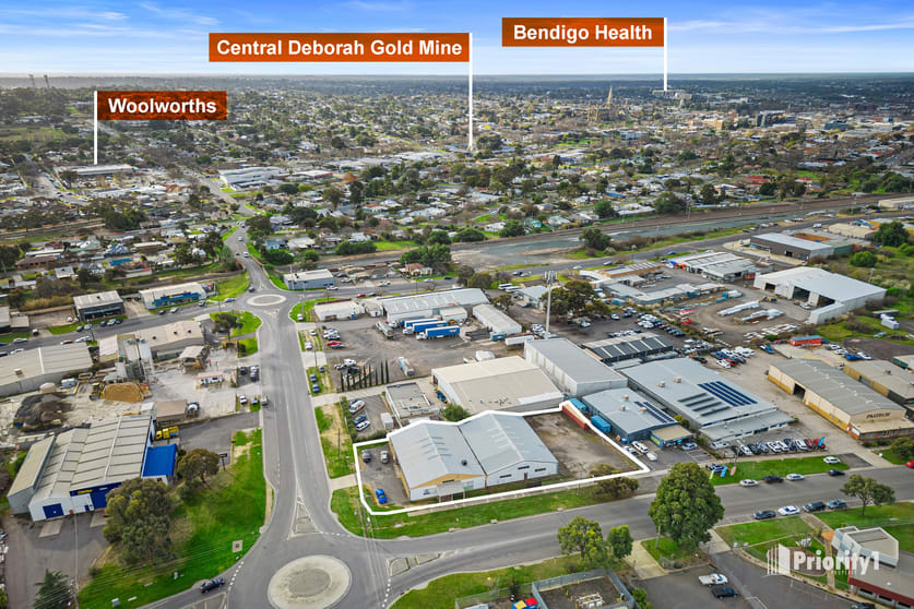 Click to view all images 2G Thistle Street Golden Square VIC 3555 - Image 2
