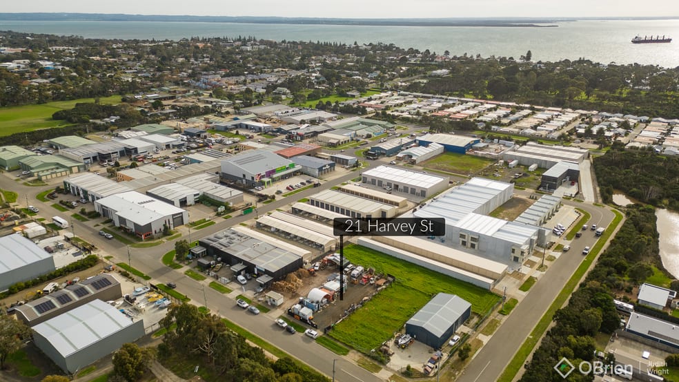 21 Harvey Drive Cowes VIC 3922 - Image 1