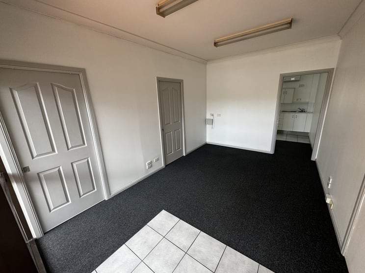 9/61 McLeod Street Cairns City QLD 4870 - Image 3