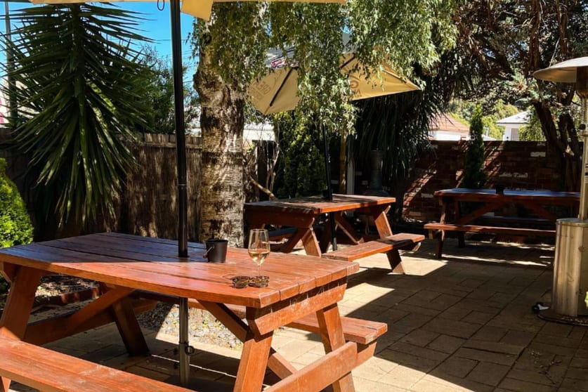 Click to view all images 146 Hummfray Street Ballarat East VIC 3350 - Image 3
