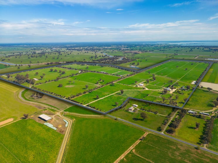 Click to view all images 505 Murchison-Tatura Rd Dhurringile VIC 3610 - Image 3