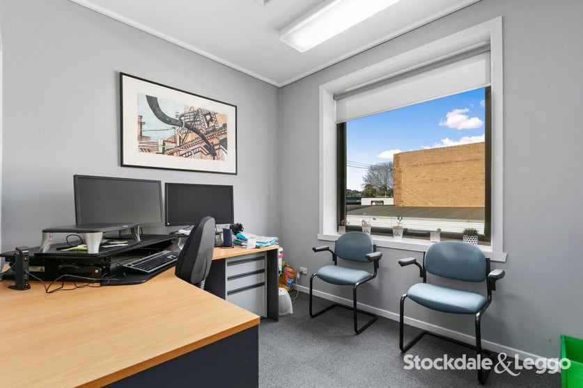 Click to view all images 16 Kirk Street Moe VIC 3825 - Image 3