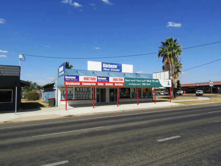 15 Mackenzie Street Blackwater QLD 4717 - Image 1