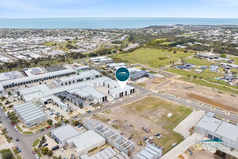 Click to view all images 12/15 Haystacks Drive Torquay VIC 3228 - Image 2