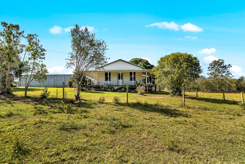 Click to view all images 281 EUNGAI CREEK ROAD Eungai Creek NSW 2441 - Image 3