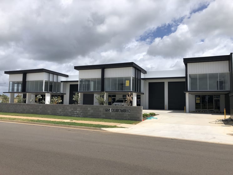 Click to view all images 3/15 Aviation Crescent Kensington QLD 4670 - Image 2