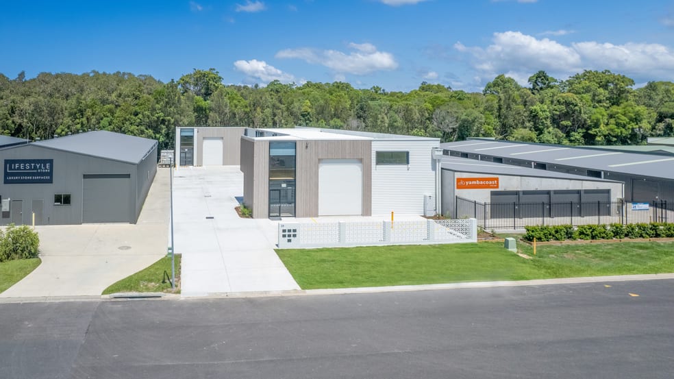 Click to view all images Unit 5/26 Fairtrader Drive Yamba NSW 2464 - Image 1