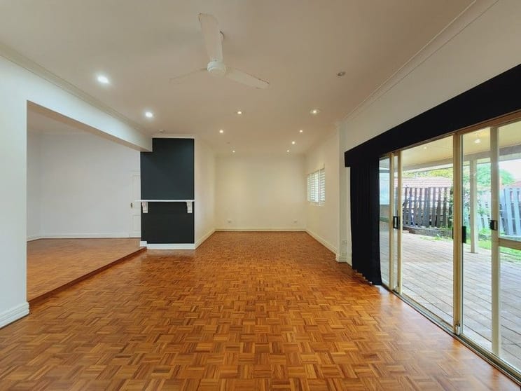 Click to view all images 27 Woniora Road Hurstville NSW 2220 - Image 2