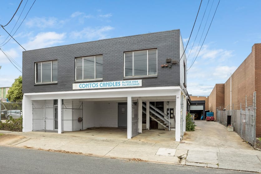 Click to view all images 43 McIntosh Street Airport West VIC 3042 - Image 1