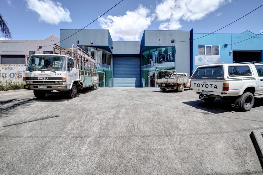 Click to view all images 34 Mercedes Drive Thomastown VIC 3074 - Image 1