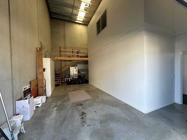 9/8B Railway Avenue Oakleigh VIC 3166 - Image 3