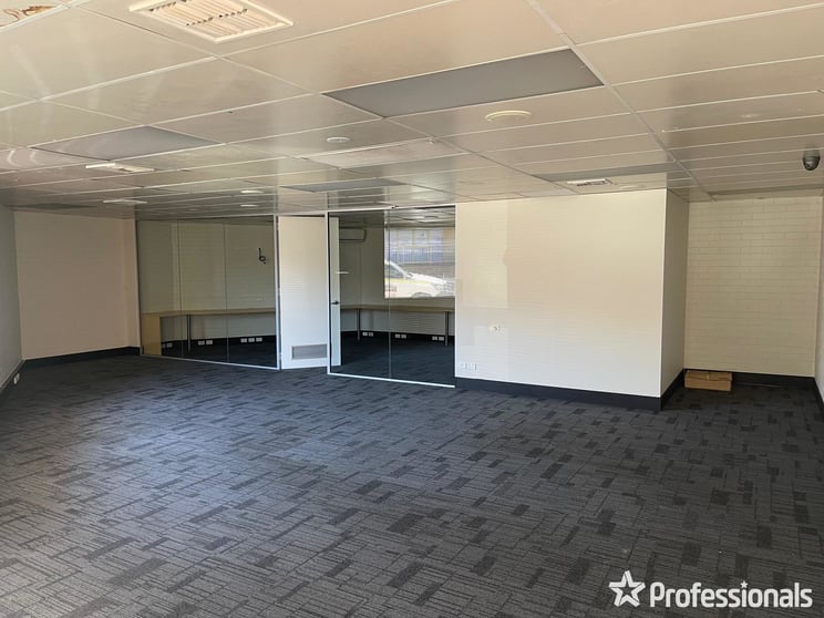 5/36-40 Commerce Avenue Armadale WA 6112 - Image 1