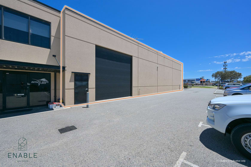 Click to view all images 2/12 Helmshore Way Port Kennedy WA 6172 - Image 3