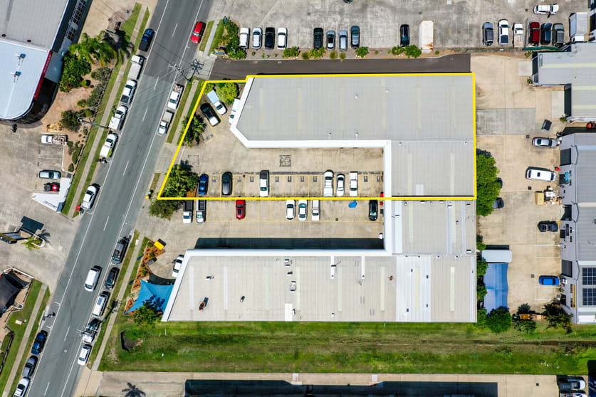 Click to view all images 17 Lawrence Drive Nerang QLD 4211 - Image 3