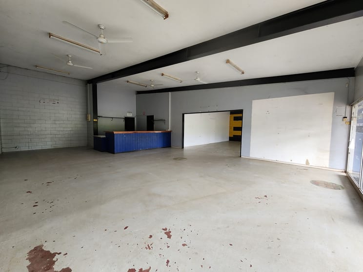 Click to view all images 2C Tolga Road Atherton QLD 4883 - Image 3