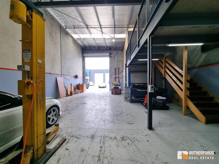 8/41 Merri Concourse Campbellfield VIC 3061 - Image 3