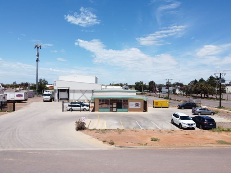 18 Moran Street Whyalla SA 5600 - Image 2